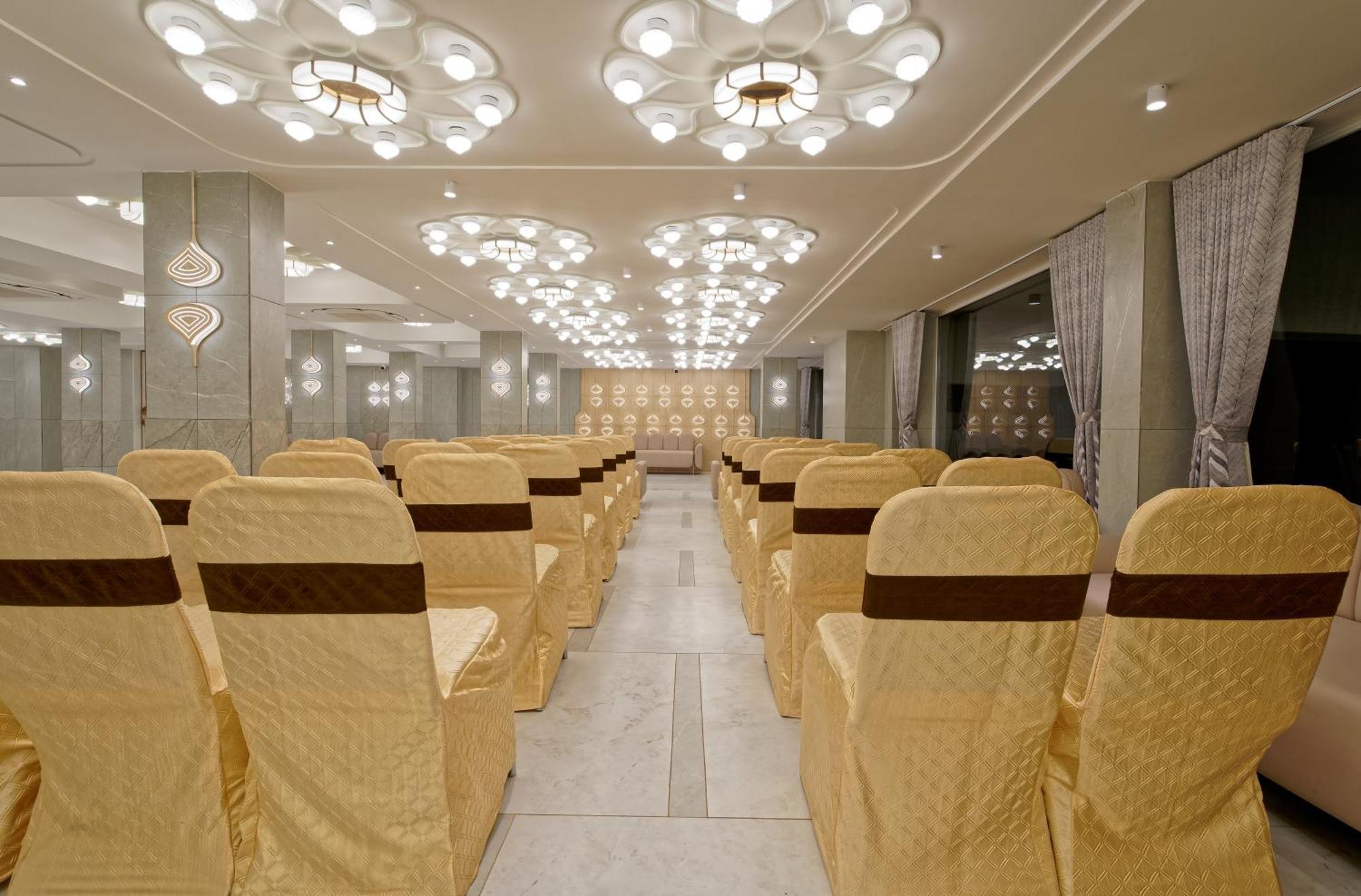 Exora Inn Ahmedabad Exterior foto